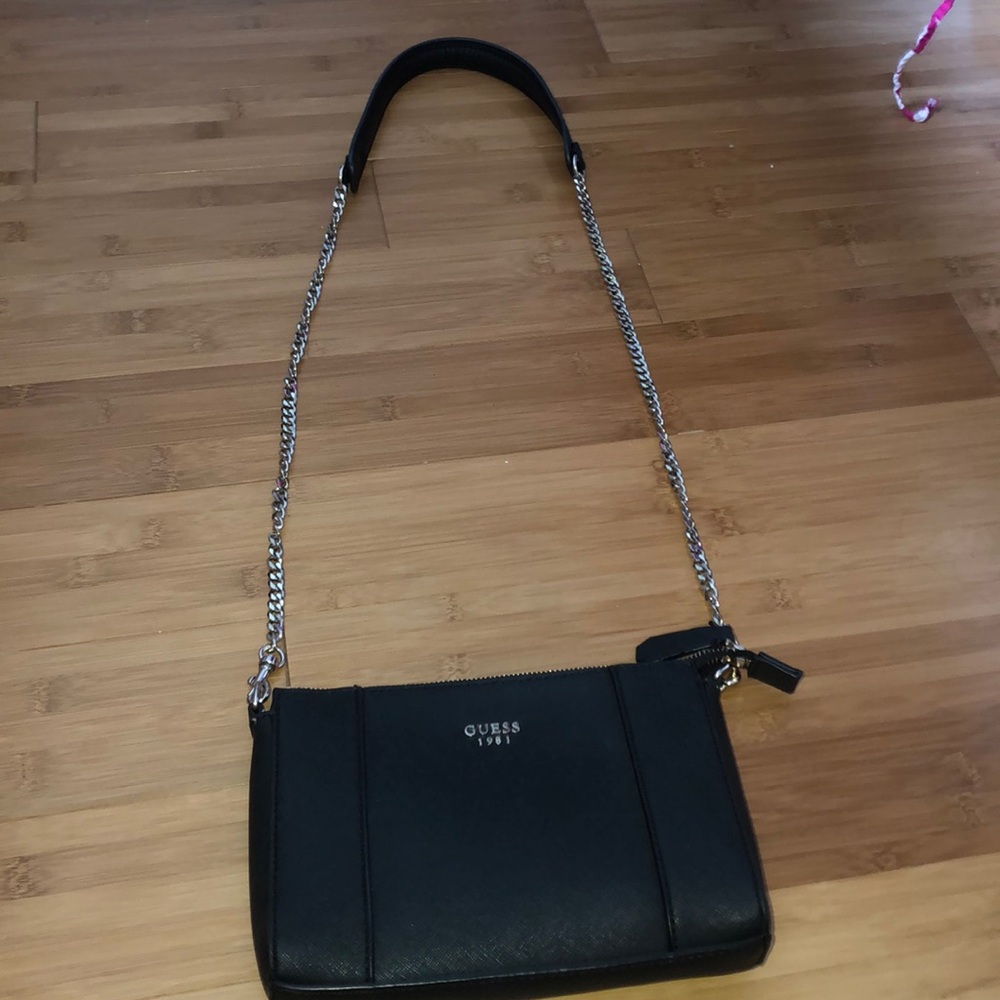 Guess Crossbody